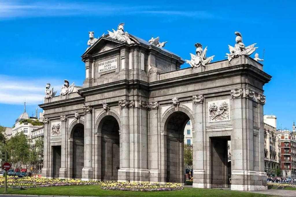 Apartamento IV Alcalaretiro Ideal Parejas 마드리드 외부 사진
